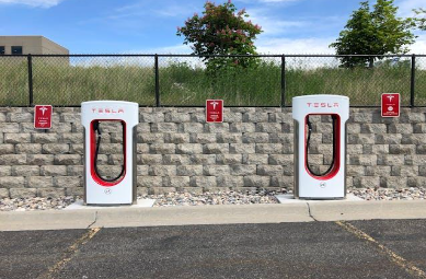 7 Ways to Make Parking at Your Office Easier